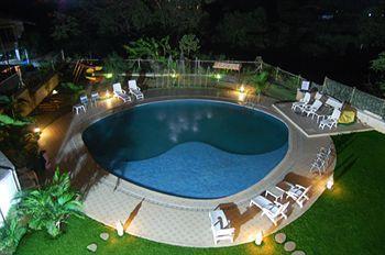 Hotel Sapphire Lonavala Exterior photo